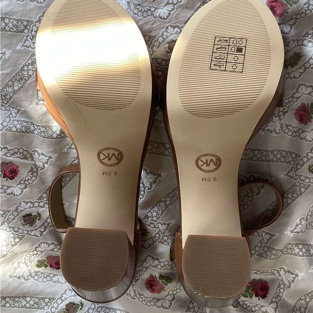 Michael Kors Tan and Black Rory Platform Leather Heels 9.5 *FIRM PRICE* - Picture 8 of 11